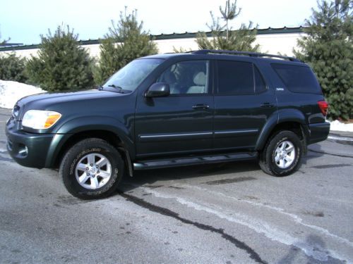 2006 toyota sequoia sr5 4x4 v8 3rd row seating fully loaded no reserve 5 day!!!!