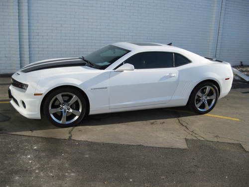 2011 chevrolet camaro ss coupe 2-door 6.2 2ss rs sun leather auto loaded