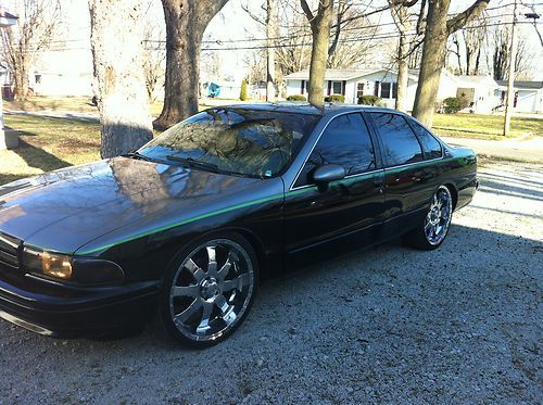 1994 impala true ss 350 v-8 no mods dash no mods custom paint wheels  air ride