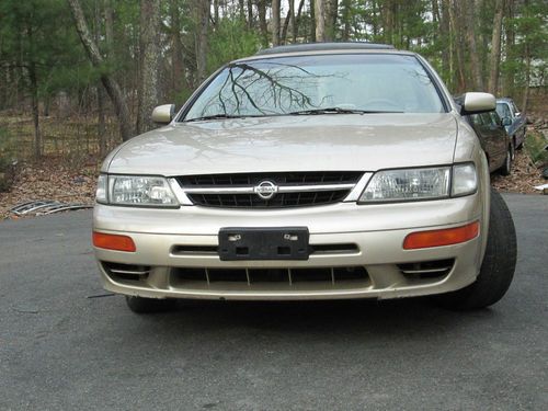 1997 nissan maxima gle sedan 4-door 3.0l