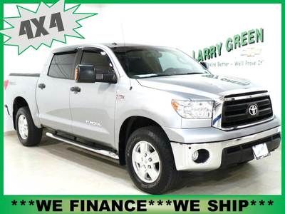 2011 toyota tundra 5.7l 4x4, extra clean, low miles, ***we finance, we ship***