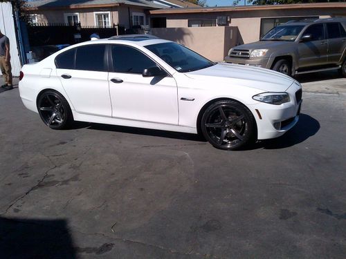 White excellent condition 4door 535i with 21" forgiato rims, and sounds