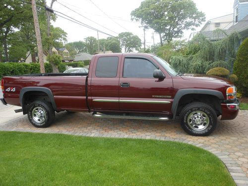 2003 gmc sierra 2500 hd low miles great condition 4x4 8' bed