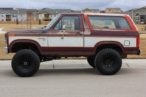 1981 ford bronco 4x4 lifted 35 inch tires