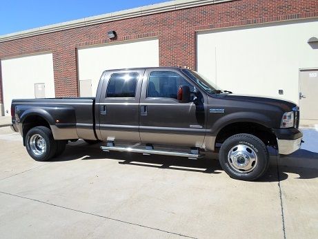 Ford f350 lariat dually 4x4