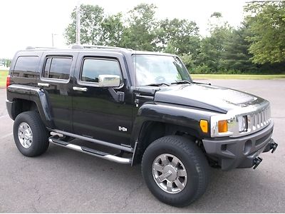 2007 hummer h3 4wd suv, clean; luxury and trailer packages!!