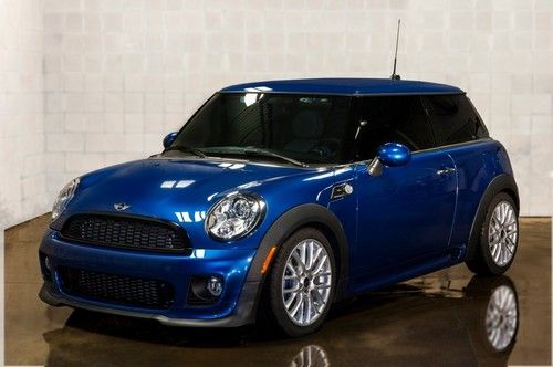 2013 mini cooper hatchback with jcw exterior package leather nav loaded!