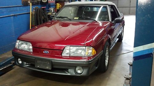 1990 ford mustang gt 25th anniversary edition