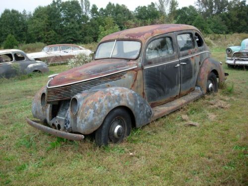 1938 ford humpback sedan~ 95% complete~usual rust~very restorable