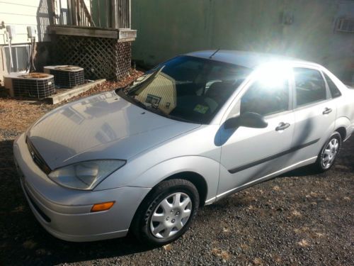 2002 ford focus lx no reserve