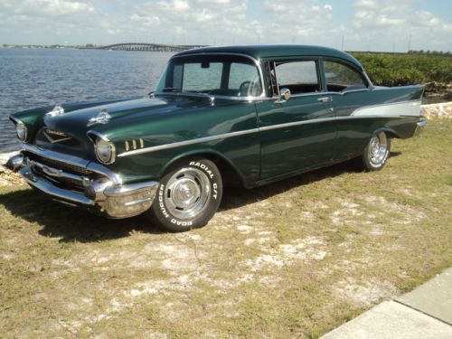1957 chevy belair w/454 and 400 turbo transmission