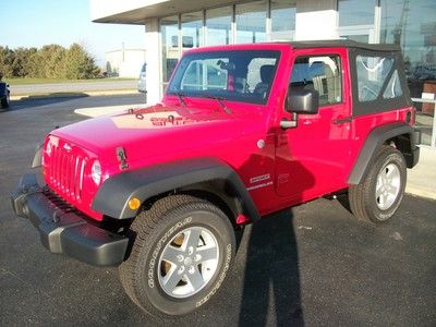 Pre-owned certified one owner low miles 4x4