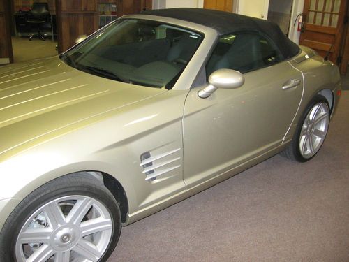2006 chrysler crossfire limited roadster, convertible, 2 seater, like new
