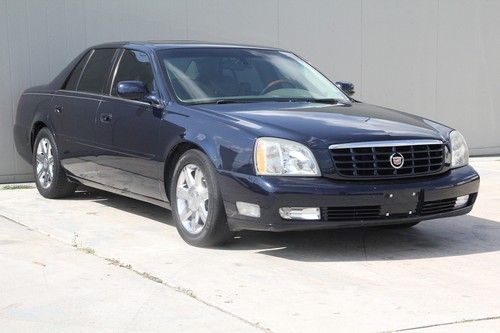 2004 cadillac dts navigation,dvd,heated/cool seats,sunroof,clean tx title