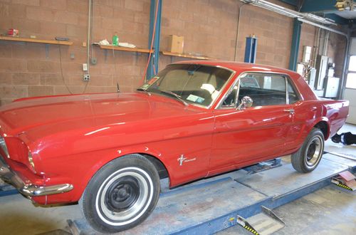 1966 ford mustang candy apple red color code "t"