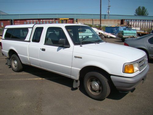 1997 ford ranger supercab pick up w/ canopy - white