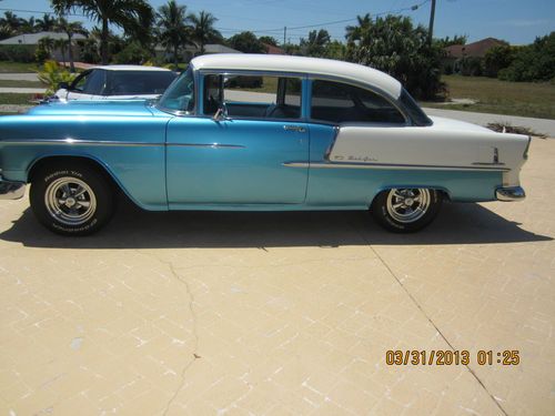 1955 blue and white chevy bel air,perfect condition,trophy winner