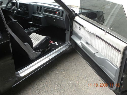 1987 buick regal grand national coupe 2-door 3.8l (gnx clone)