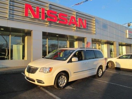 2012 chrysler town &amp; country 4dr wgn touring