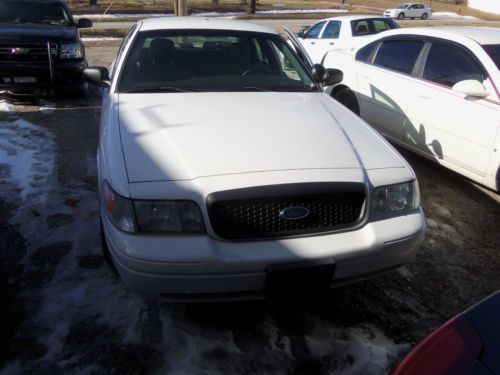 2008 ford crown vic