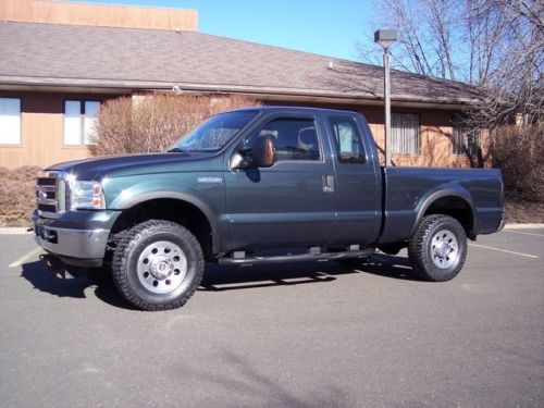 2005 ford f-250 super duty xlt quad cab 4x4, loaded,extra clean, must see