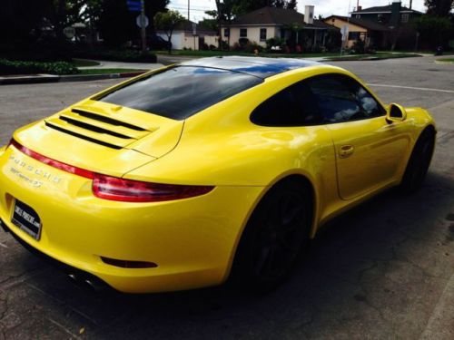 2013 911 porsche carrera 4s - racing yellow - fully loaded - only 2k mileage!
