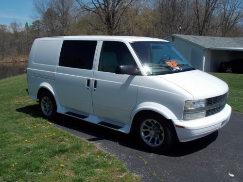2004 astro customized van