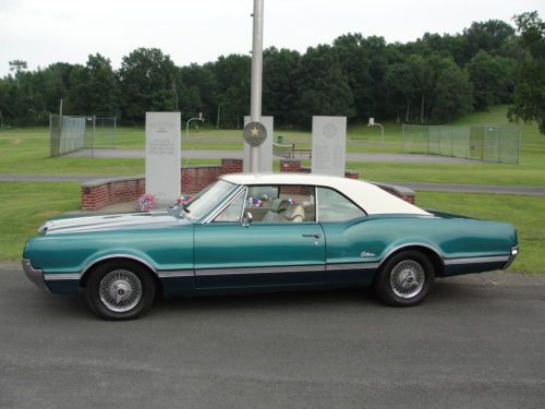1966 oldsmobile** v-8*** &#034; holiday coupe&#034; cutlass..***