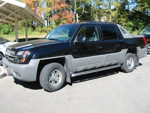 2002 chevy avalanche 4x4 loaded 2500, 1 owner, huge sound, all records