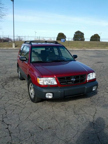 2000 subaru forester l wagon 4-door 2.5l, well maintained, low miles, clean!