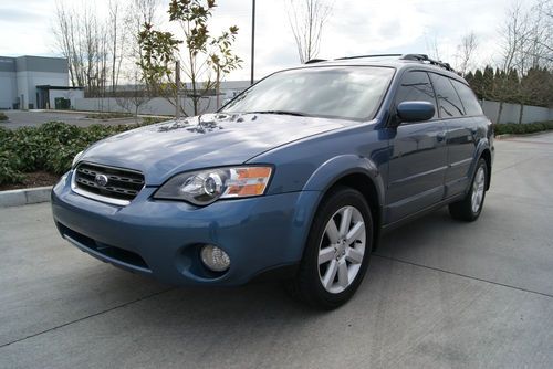 2006 subaru outback 2.5i limited. leather. sunroof. 53,000 miles. very clean!
