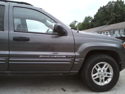 04 jeep grand cherokee special edition 4x4 detailed, alpine and polk with 10's