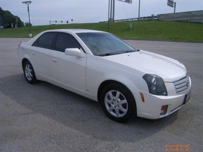 3.6l leather tint diamond white power, sunroof moonroof we finnance, shipping