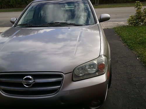 2002 nissan maxima se fully loaded 1 owner extra clean