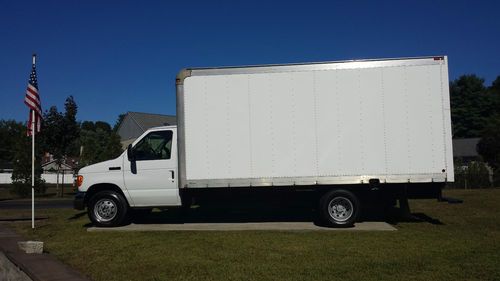 2006 ford e-450 box truck - diesel - ready to work - no reserve!! clean carfax!!