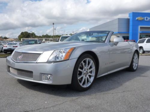 2006 cadillac xlr v supercharged 17000 miles recent trade very clean adult owned