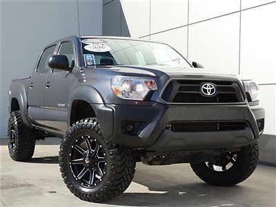 2013 toyota tacoma 4wd double cab v6 at *lifted*