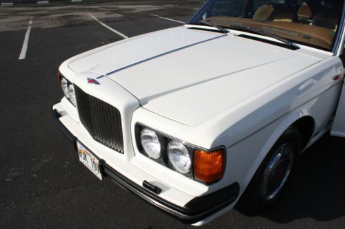 Bentley turbo r excellent and original low miles !!  near perfect interior!