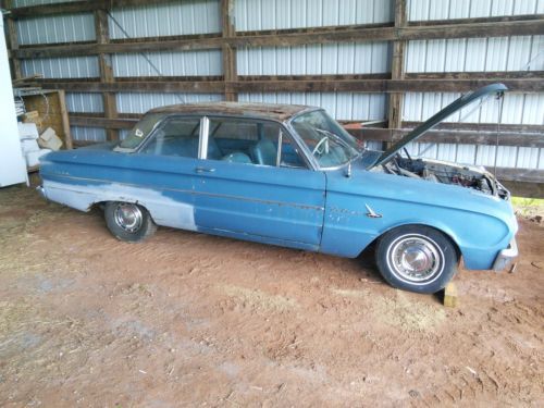 1962 ford falcon 2 door w/ title