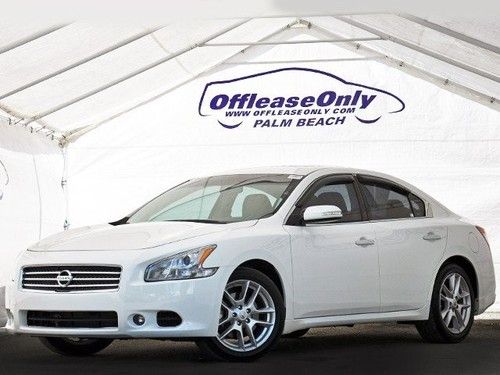 Leather moonroof low miles keyless entry factory warranty off lease only