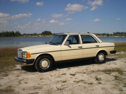 1982 mercedes 240 d collector quality detailed engine low miles pristine cond.