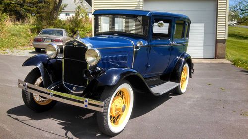 1931 ford model a town sedan