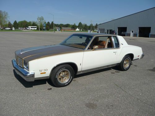1979 hurst/olds--classic collector--show &amp; go--trophy winner!!!!--show ready!!!!