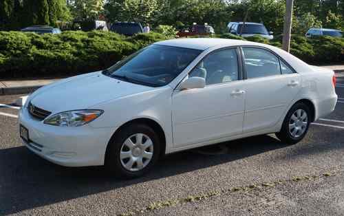 2002 toyota camry - good condition