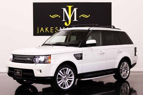 2013 range rover sport hse lux, only 5600 miles, white/black, loaded w/options!!