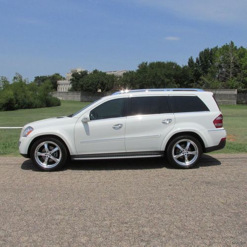 08 gl550 wht/tan leather nav 22" wheels dual roofs rear dual dvd's must see