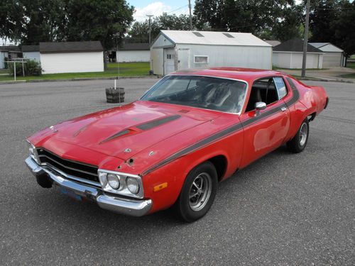 1973 plymouth roadrunner, 340 slap-stick auto, this car is fast!