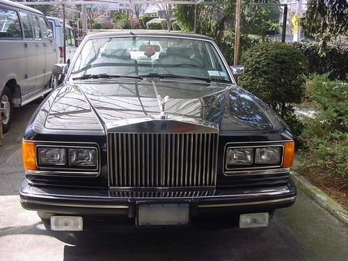 1992 silver spur ii rolls royce with low mileage, pristine (original owner)