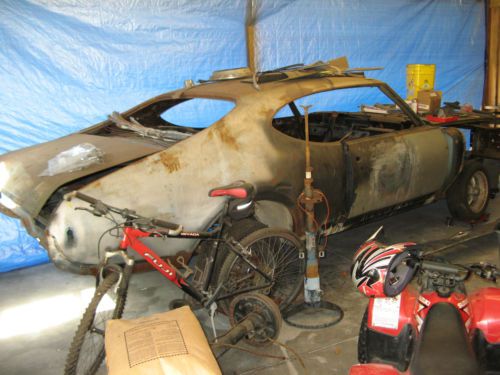 1968 oldsmobile cutlass holiday couple for restore