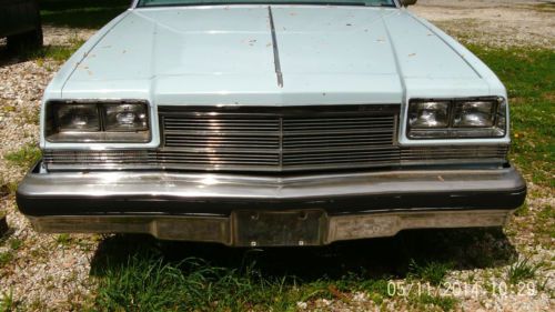 1978 buick lasabre 4-door sedan----beautiful original classic car